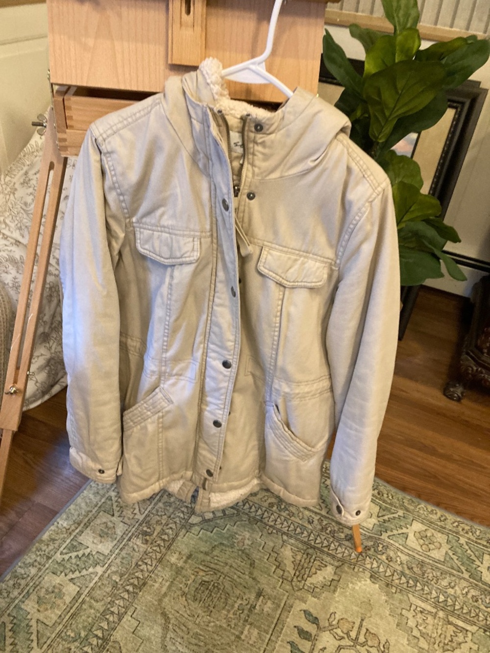 Cute warm medium cream colored jacket